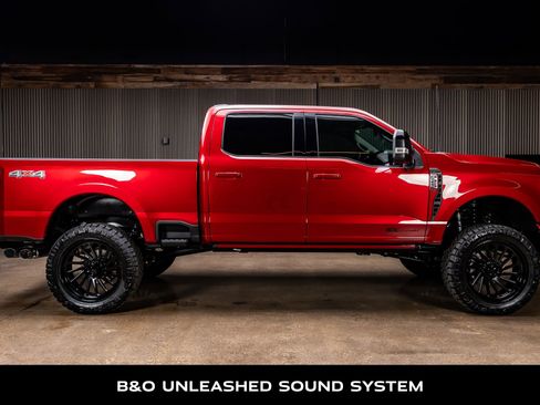 Used 2026 Ford F250 Platinum w/ Platinum Plus Package image 11