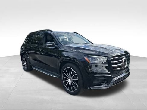 Certified 2024 Mercedes-Benz GLS 580 4MATIC image 42