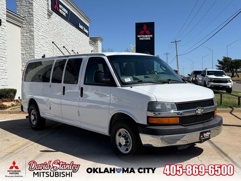 Used 2016 Chevrolet Express 3500 LT w/ LT Preferred Equipment Group RWD image 1