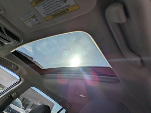 Used 2023 Subaru Outback Limited image 20