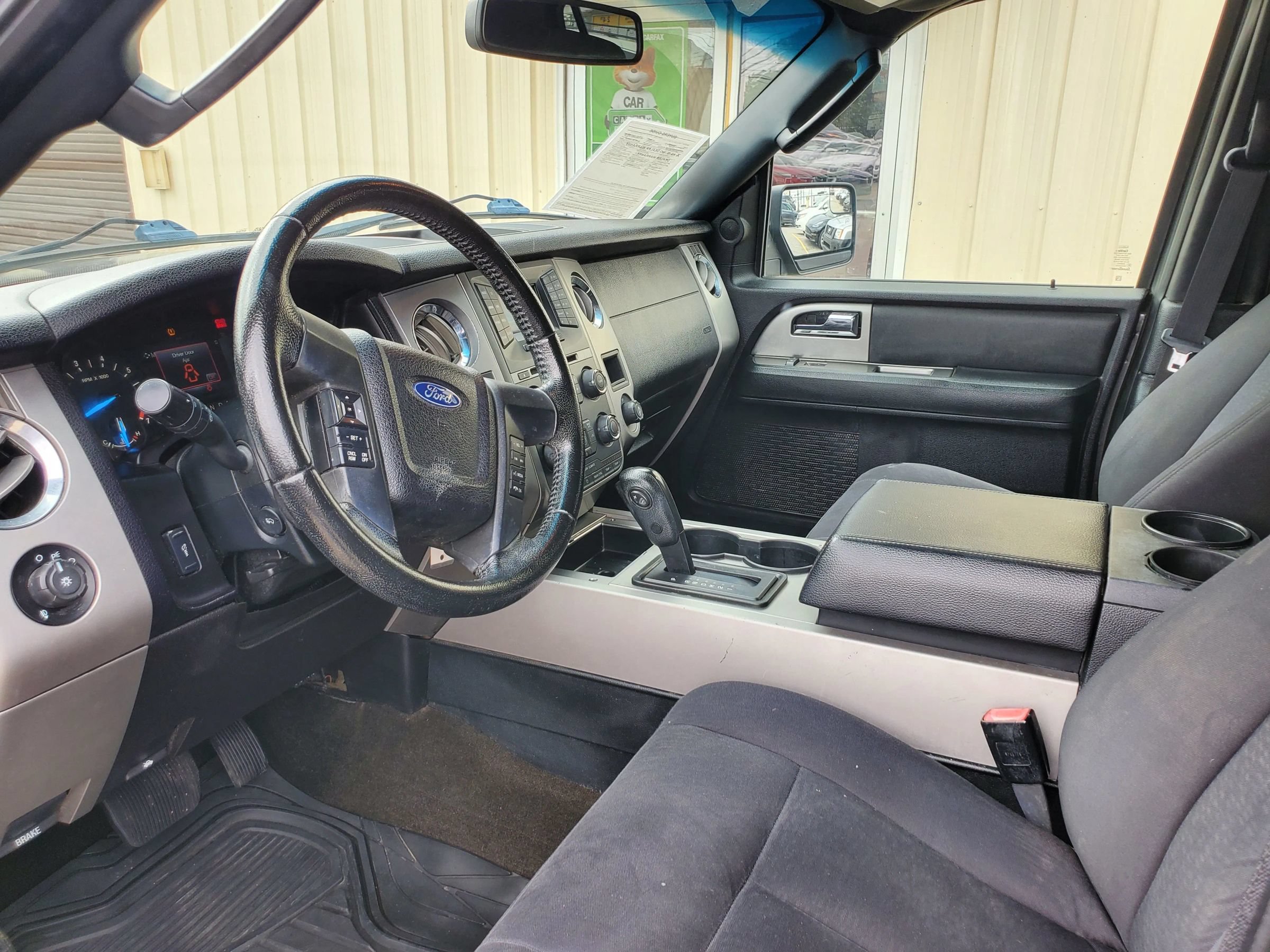 Used 2017 Ford Expedition EL XLT AWD/4WD image 25