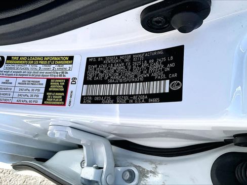 Used 2023 Lexus ES 350 F Sport w/ Accessory Package (Z1) image 37