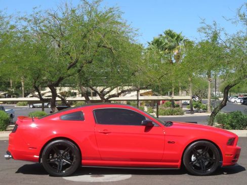 Used 2014 Ford Mustang GT Premium w/ Electronics Package RWD image 3