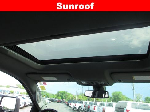 Used 2022 GMC Sierra 2500 Denali AWD/4WD image 17