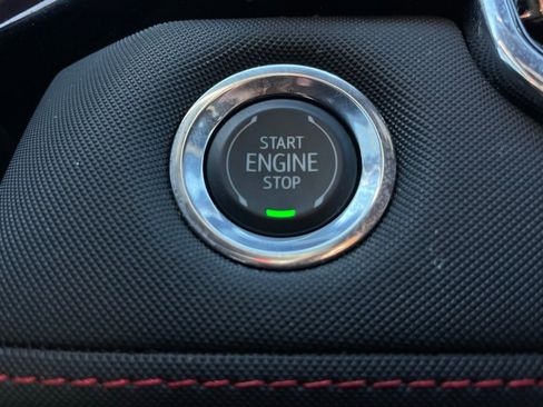 Used 2023 Chevrolet Colorado Z71 w/ Z71 Convenience Package 2 image 21