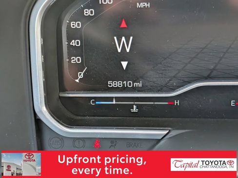 Used 2023 GMC Sierra 1500 AT4 w/ Technology Package AWD/4WD image 18