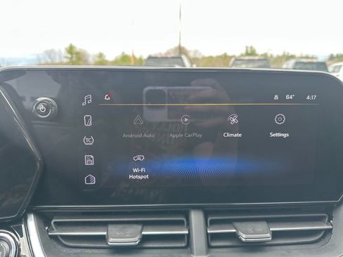 Used 2024 Chevrolet Trax RS w/ Sunroof Package image 19