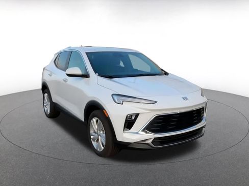 Used 2025 Buick Encore GX Preferred image 3