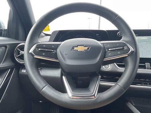 New 2026 Chevrolet Equinox LT FWD image 25