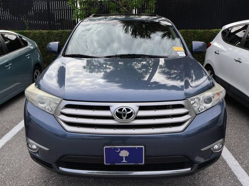 Used 2013 Toyota Highlander SE AWD/4WD image 5