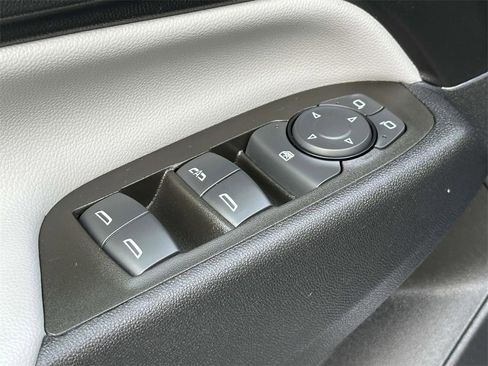 Used 2023 Chevrolet Equinox LS w/ LS Convenience Package image 15