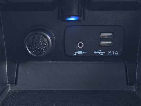 Used 2019 Subaru Outback 2.5i Limited w/ Protection Package #1 image 29