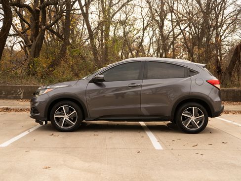 Certified 2022 Honda HR-V EX image 6