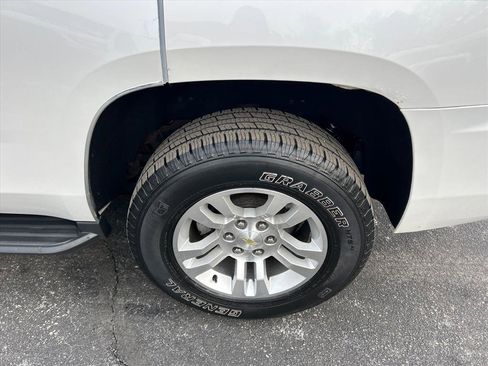 Used 2016 Chevrolet Tahoe LT w/ Luxury Package image 32