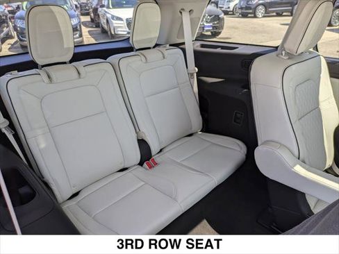 Used 2023 Lincoln Aviator Black Label w/ Dynamic Handling Package image 30