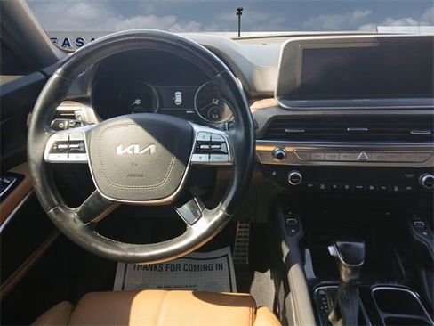 Used 2022 Kia Telluride SX w/ Nightfall Edition Package image 10