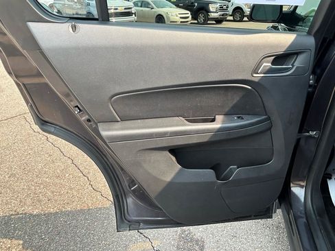 Used 2016 Chevrolet Equinox LS AWD/4WD image 13