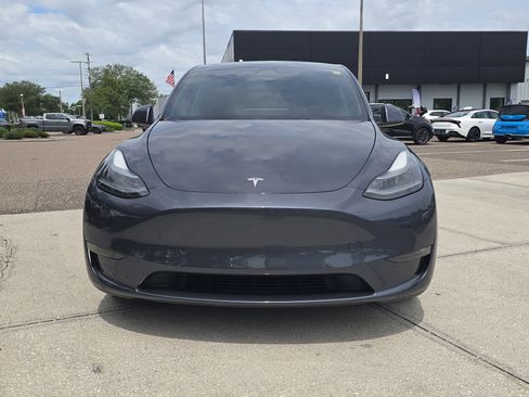 Used 2021 Tesla Model Y Performance AWD/4WD image 3