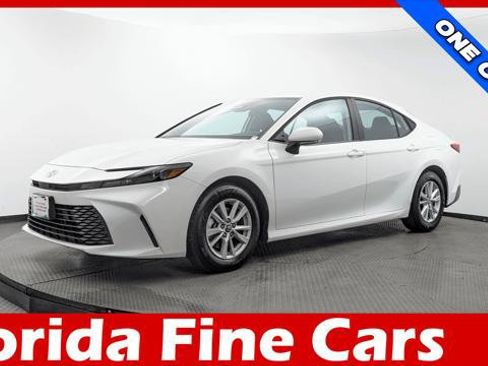 Used 2026 Toyota Camry LE FWD image 1