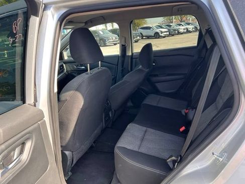 Used 2025 Nissan Rogue SV AWD/4WD image 10