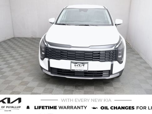 New 2026 Kia Sportage LX AWD/4WD image 2