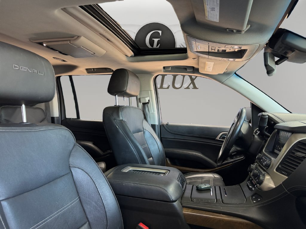 Used 2019 GMC Yukon XL Denali w/ Open Road Package AWD/4WD image 14