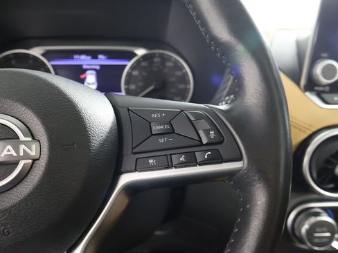 Used 2024 Nissan Sentra SV w/ SV Premium Package FWD image 46