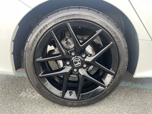 Used 2022 Honda Civic Sport image 11