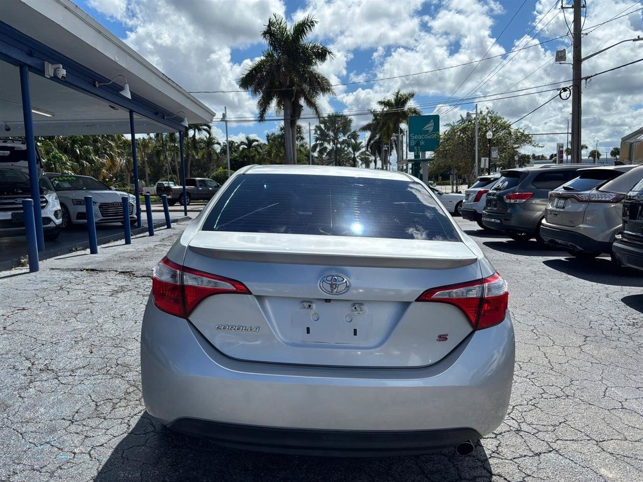 Used 2015 Toyota Corolla S FWD image 4