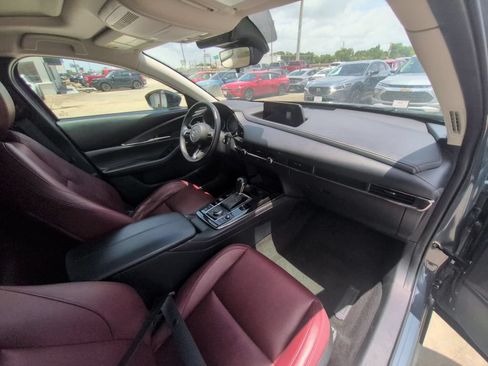 Used 2025 MAZDA CX-30 AWD 2.5 S w/ Preferred Package image 31