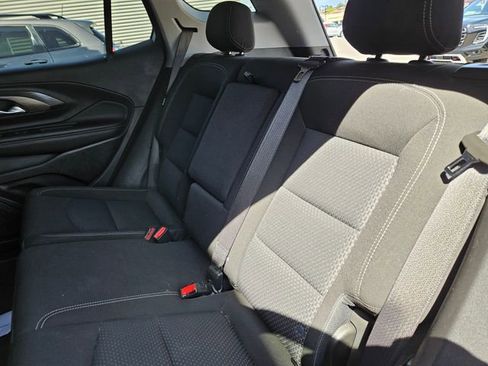 Used 2022 GMC Terrain SLE w/ Driver Convenience Package AWD/4WD image 6