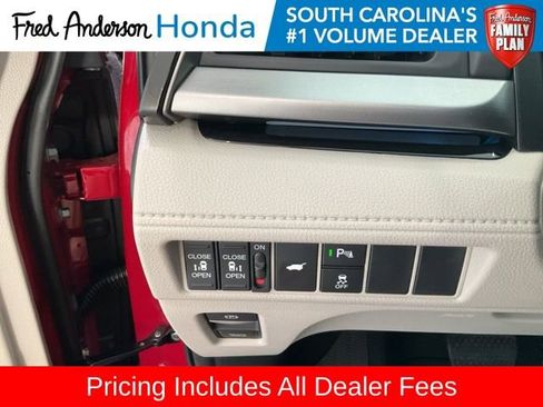 New 2026 Honda Odyssey Touring image 9