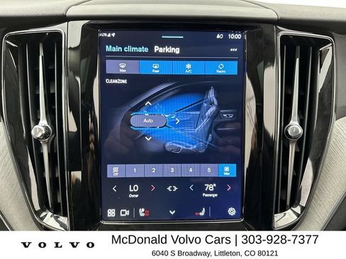 Certified 2025 Volvo XC60 B5 Plus w/ Climate Package AWD/4WD image 19