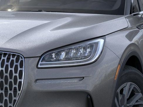 New 2026 Lincoln Corsair Premiere image 18