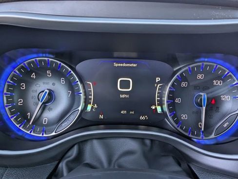 New 2026 Chrysler Pacifica Select image 25