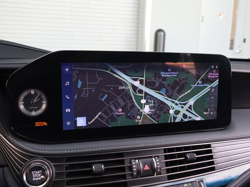 Certified 2023 Lexus LS 500 AWD w/ Interior Upgrade Package image 22