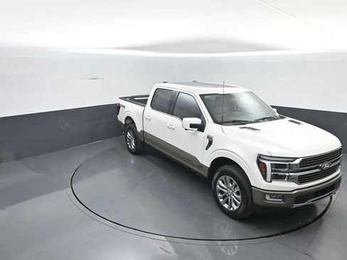 New 2026 Ford F150 King Ranch w/ Equipment Group 601A High image 24