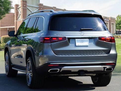 New 2026 Mercedes-Benz GLS 450 4MATIC image 7