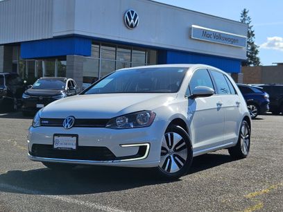 Used 2016 Volkswagen e-Golf SE w/ DC Fast Charging Package