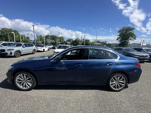 Certified 2024 BMW 330i xDrive Sedan w/ Convenience Package AWD/4WD image 3