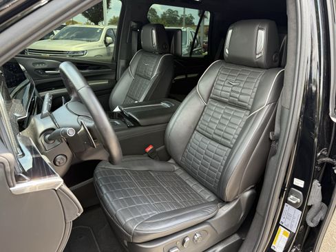 Used 2024 Cadillac Escalade V w/ LPO, ONYX Package AWD/4WD image 12