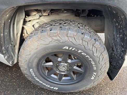 Used 2023 Toyota Tundra Platinum image 6