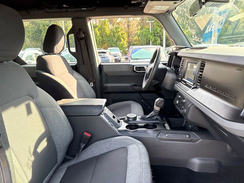 Used 2022 Ford Bronco 4-Door w/ Sasquatch Package image 29