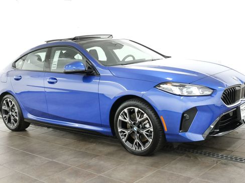 Used 2025 BMW 228i xDrive w/ Premium Package AWD/4WD image 6