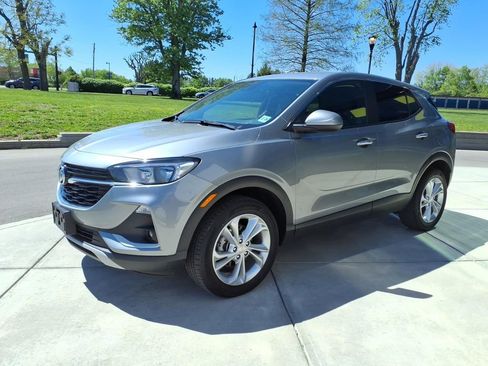 Used 2023 Buick Encore GX Preferred w/ Cold Weather Comfort Package image 3