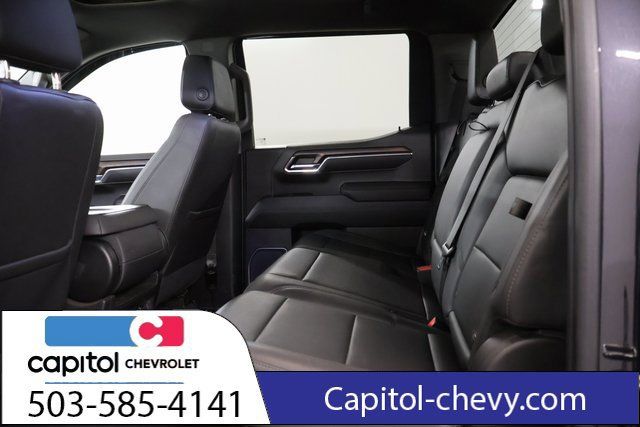 Used 2022 GMC Sierra 1500 SLT AWD/4WD image 31