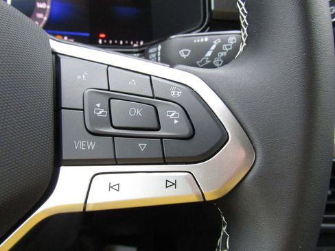 New 2026 Volkswagen Taos S AWD/4WD image 23