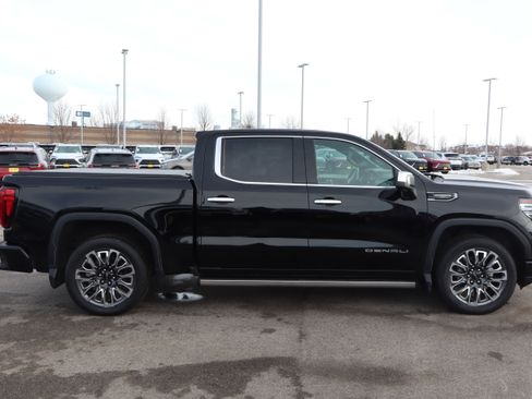 Certified 2024 GMC Sierra 1500 Denali Ultimate image 8