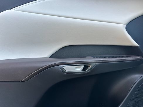 Used 2023 Lexus RX 350 Premium w/ Accessory Package (Z1) FWD image 11