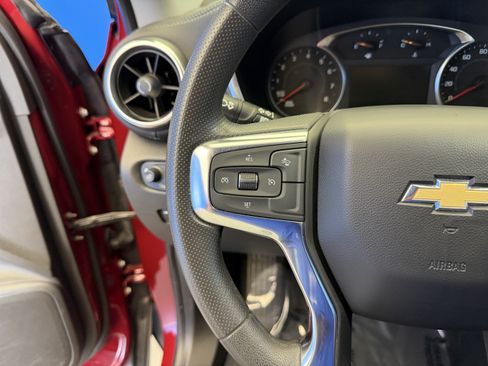 Used 2024 Chevrolet Blazer LT w/ Convenience Package FWD image 15
